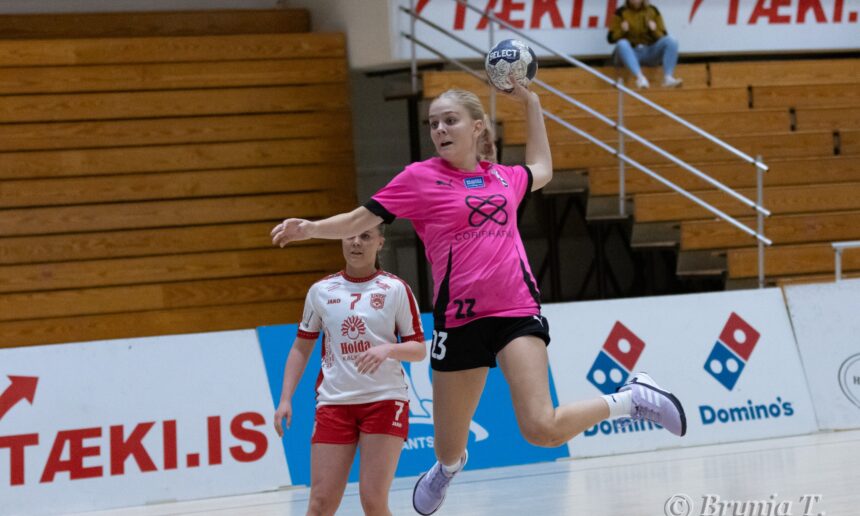 Brynja T.