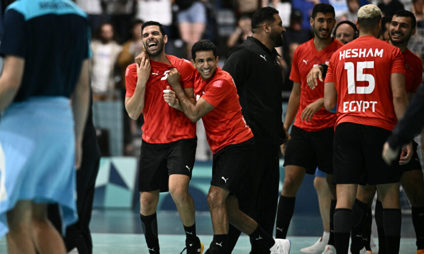 Photo by Aris MESSINIS / AFP