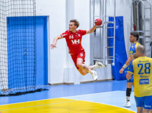 Egill Bjarni Friðjónsson)