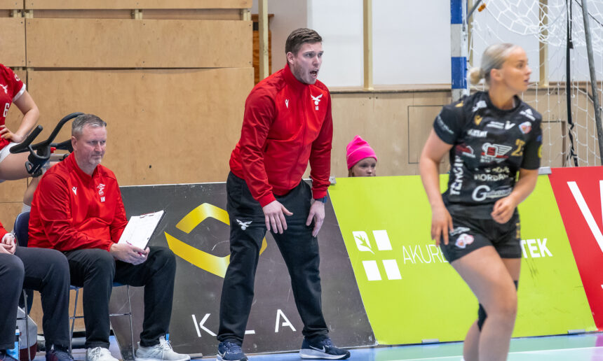 Egill Bjarni Friðjónsson