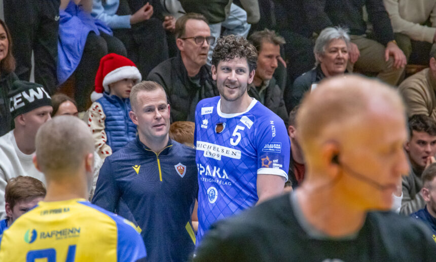 Egill Bjarni Friðjónsson