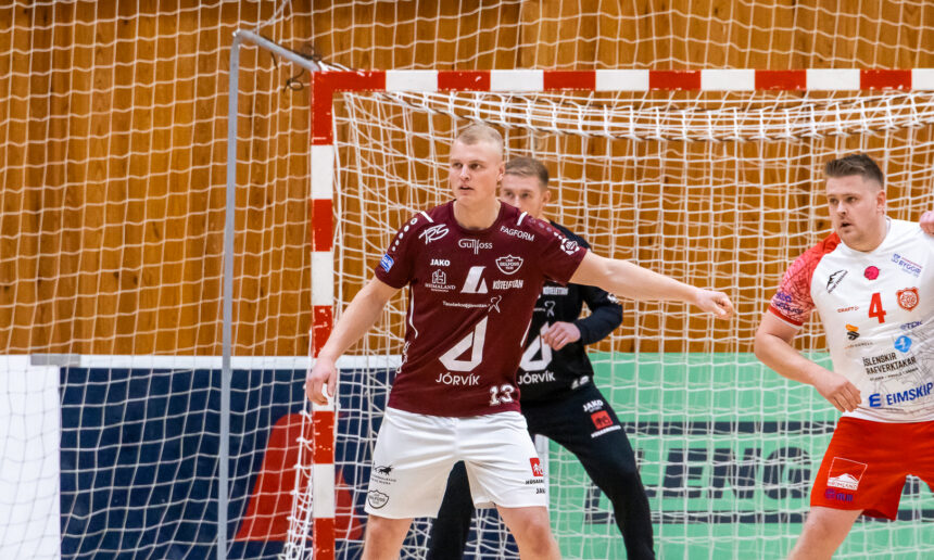 Egill Bjarni Friðjónsson